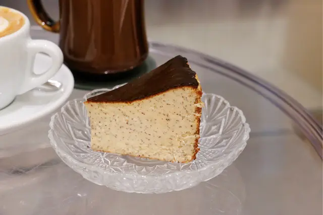 Earl grey Basque Cheesecake
