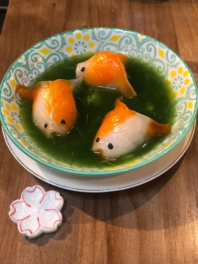 碧綠蟹肉羹金魚餃