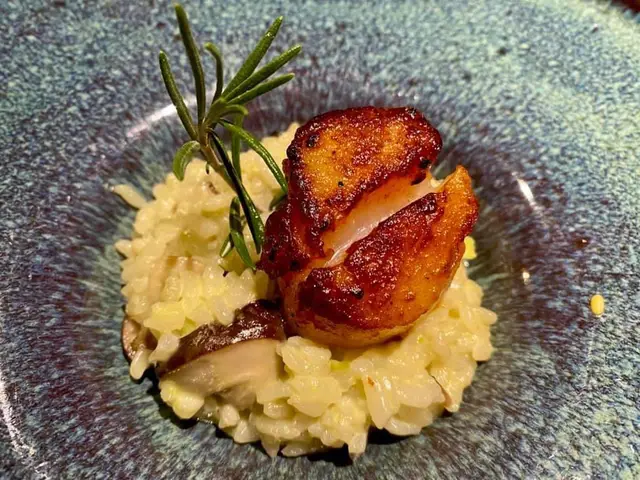 嫩煎北海道帶子伴牛油果意大利飯 Pan-fried Hokkaido Scallop with Avocado Risotto