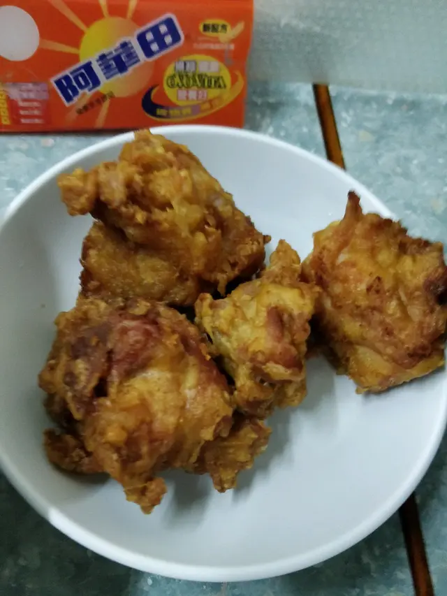 酥炸雞球