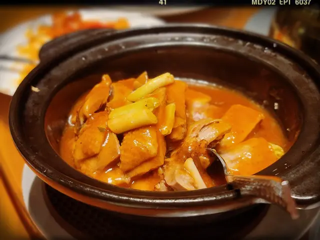 梅子荔芋鴨煲（$178）