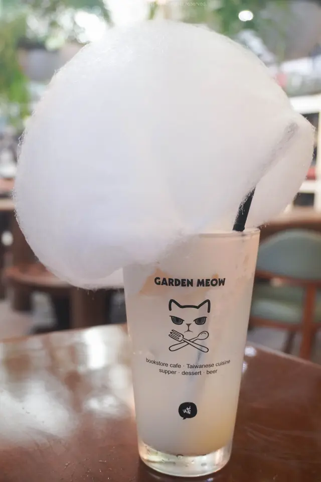 雲朵巴樂奶蓋梳打