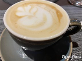 Latte - 銅鑼灣的GAIJIN
