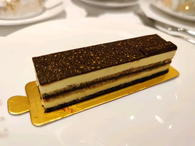 招牌歌劇院蛋糕（黑鬆露）