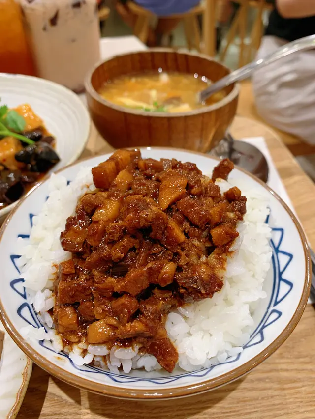 滷肉飯