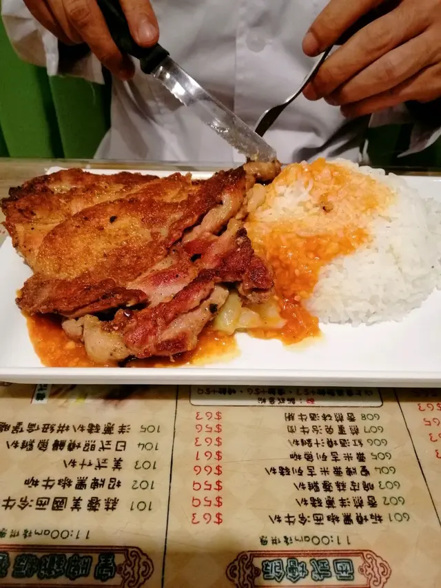 蒜蓉雞扒飯