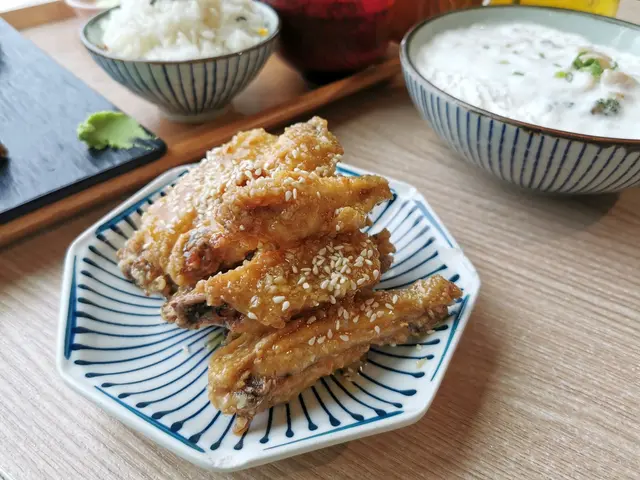 牛油蜜糖單骨雞翼