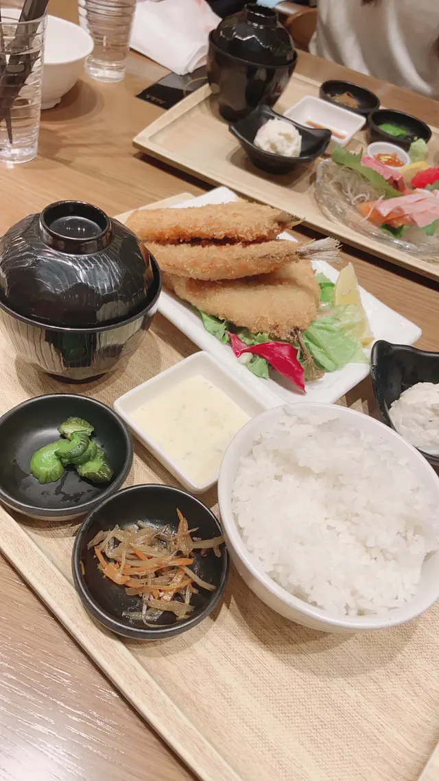 抵食，有三條