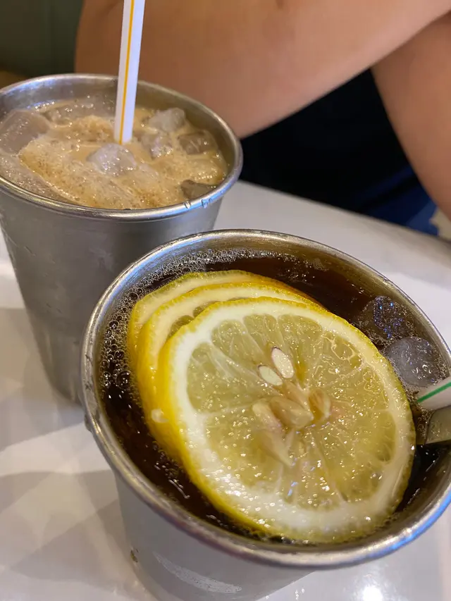 凍檸茶、凍咖啡