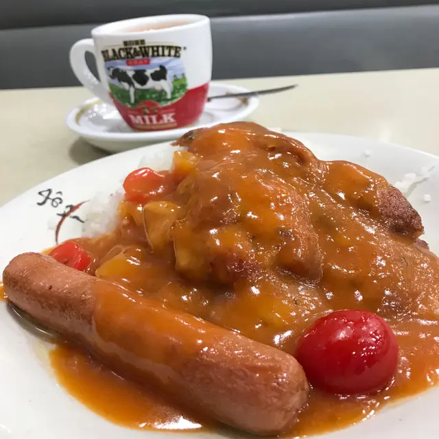 美果雞扒腸仔飯