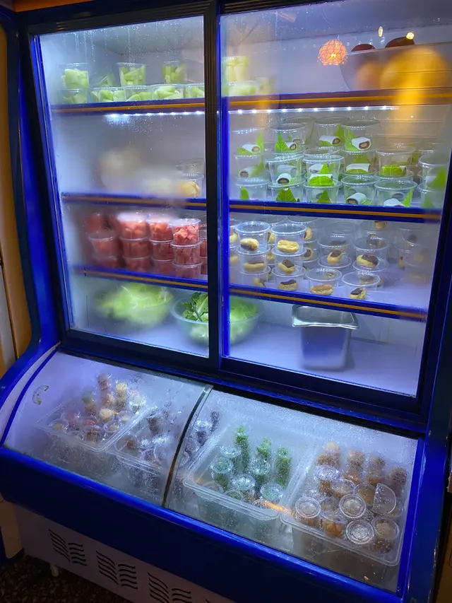 自助甜品,水果,沙律