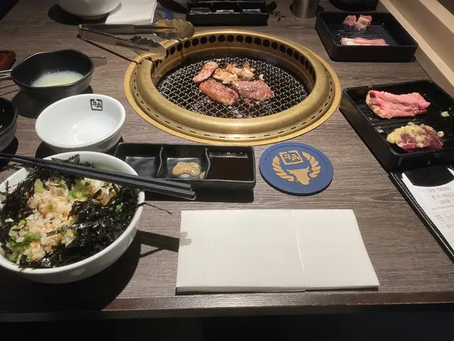 牛角燒肉定食