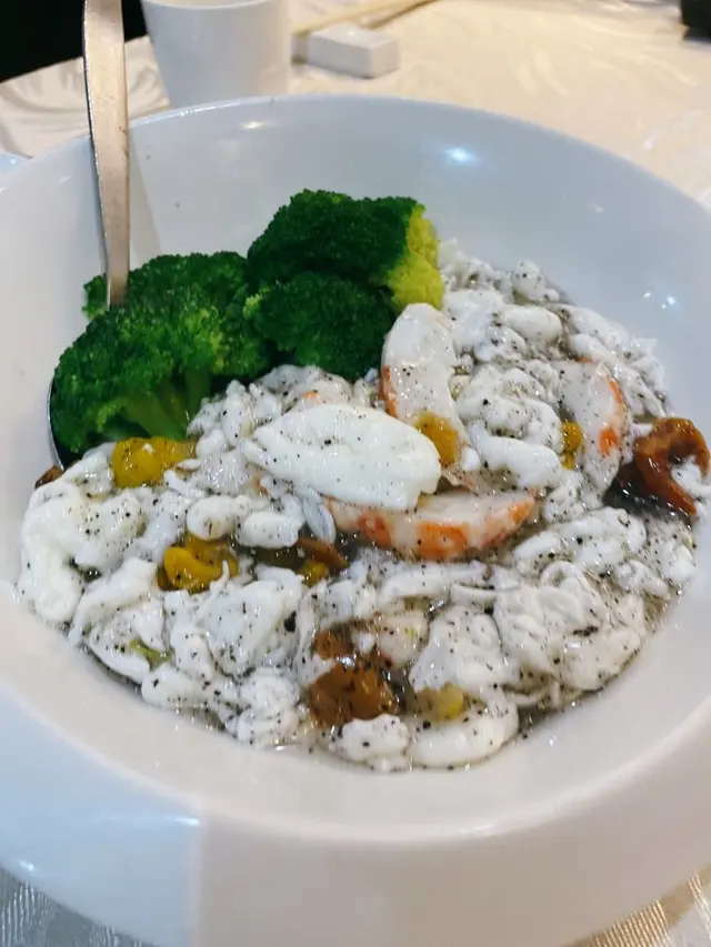 黑松露賽螃蟹明蝦球