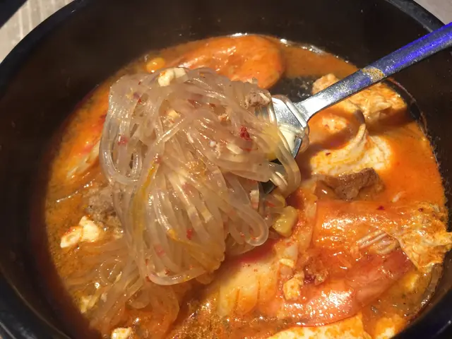 泡菜烤肉豆腐鍋-粉絲
