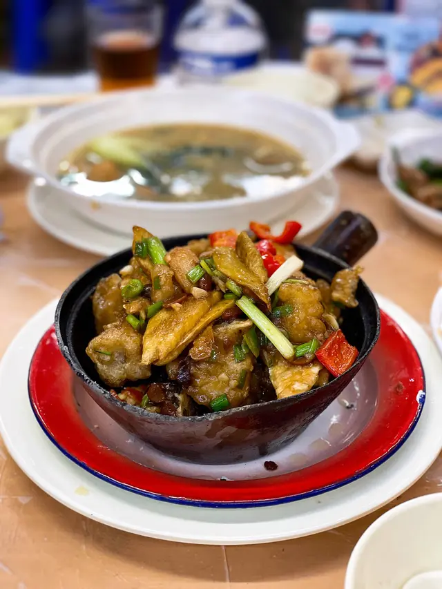 特色甜麵醬魚雲煲