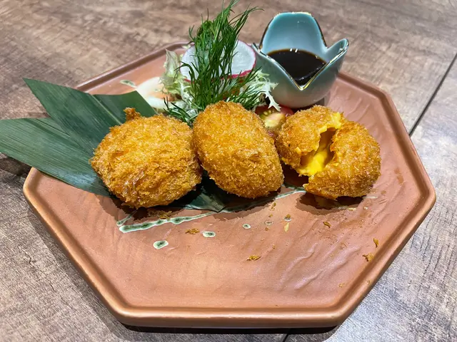 日本海膽流心忌廉餅