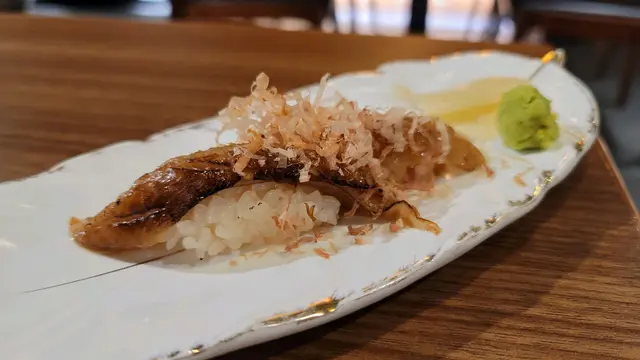 左口魚壽司