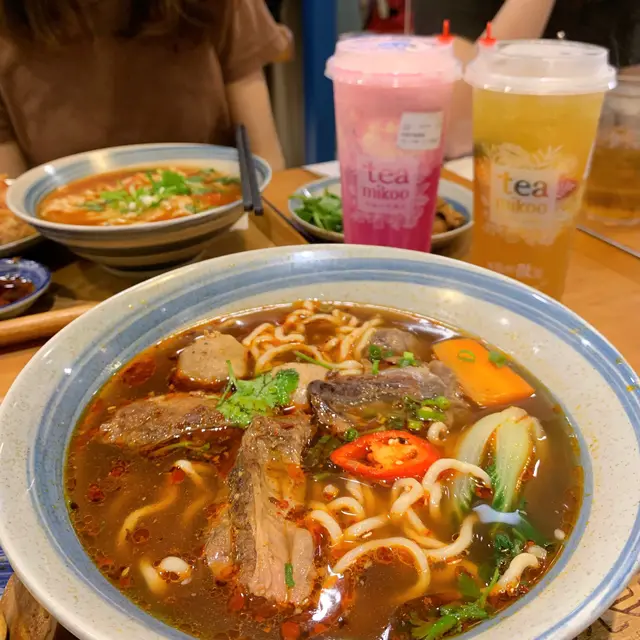 三盛紅燒牛肉麵