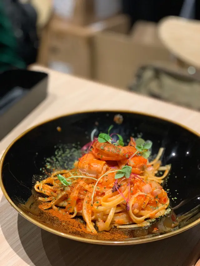 西班牙風味辣汁海蝦扁意粉