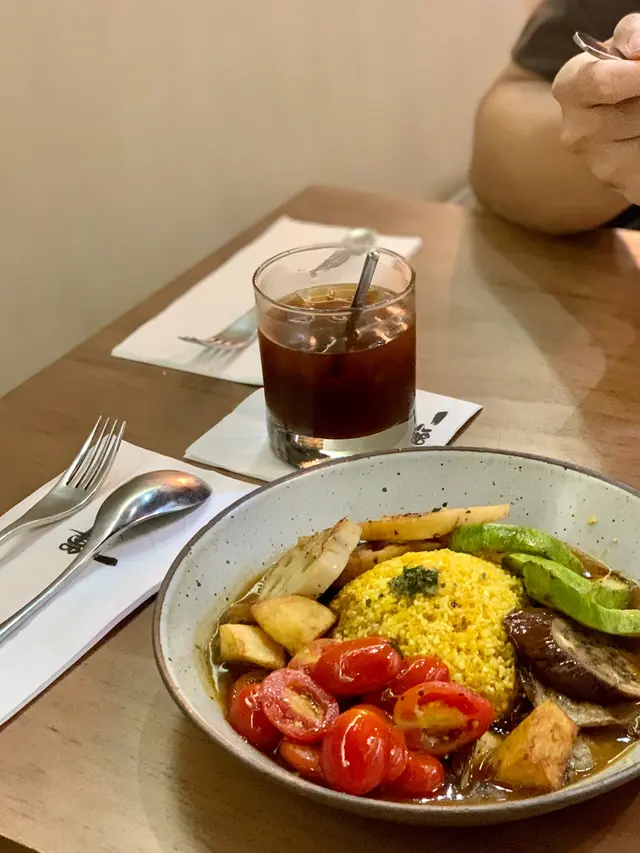 日式烤野菜咖哩陪椰菜花飯