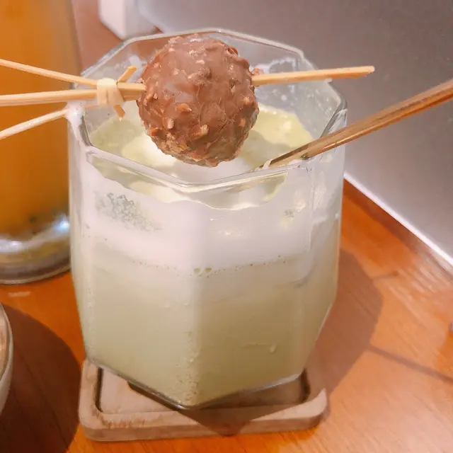 金沙抹茶奶泡
