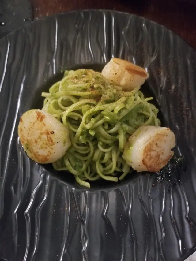 芫茜帶子意大利麵