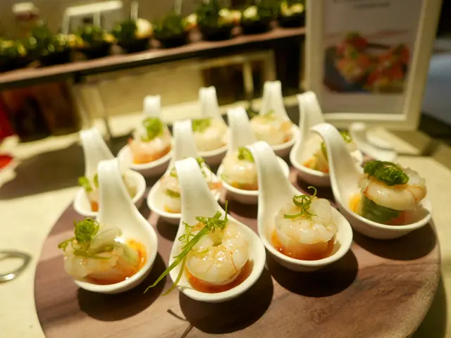 牛油果虎蝦米紙卷