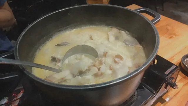 滋補花膠螺片雞煲