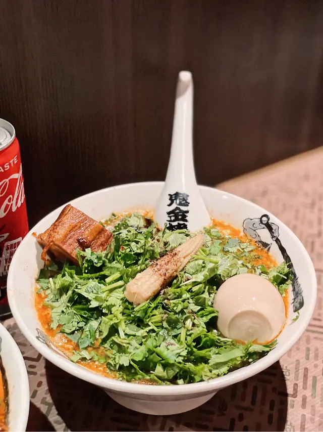 莞荽辣麻味噌拉麵