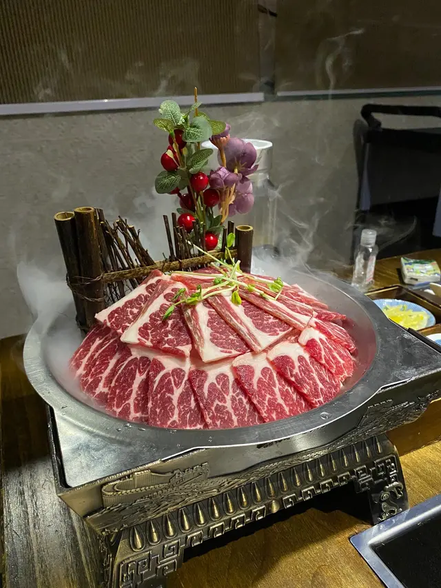 手切頂級安格斯牛肉