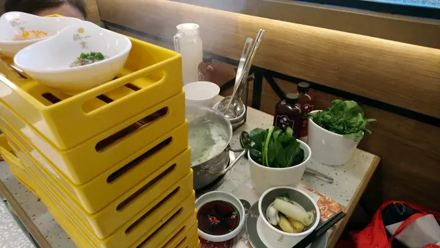 一層一款,食極吾完…