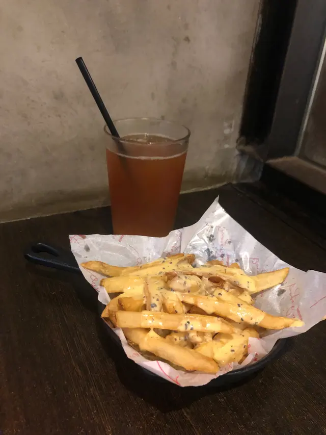 黑松露芝士薯條