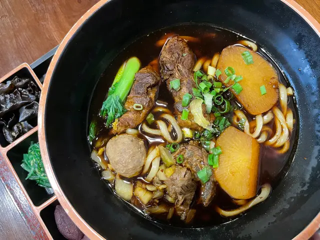 紅燒三寶牛肉麵