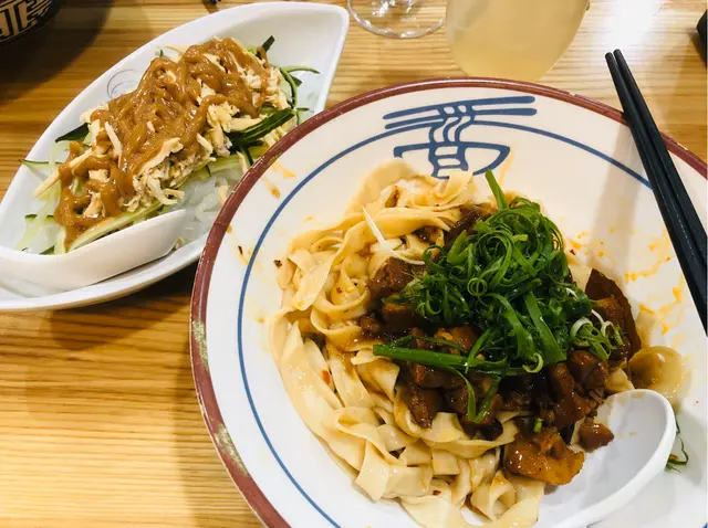 油潑辣子魯肉biang biang麵