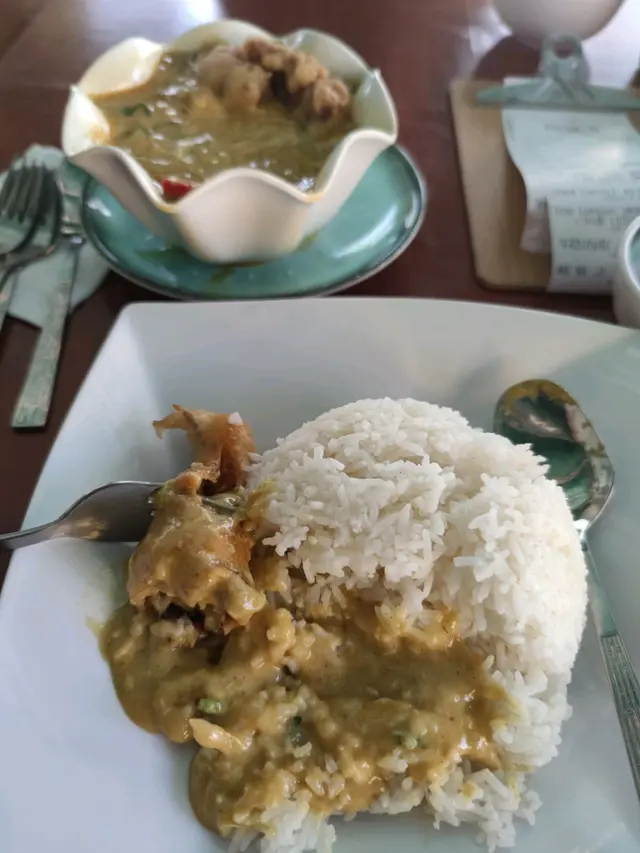 泰式咖哩軟殼蟹飯