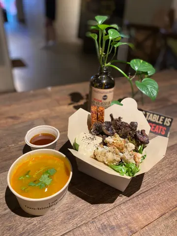 Small salad with soup