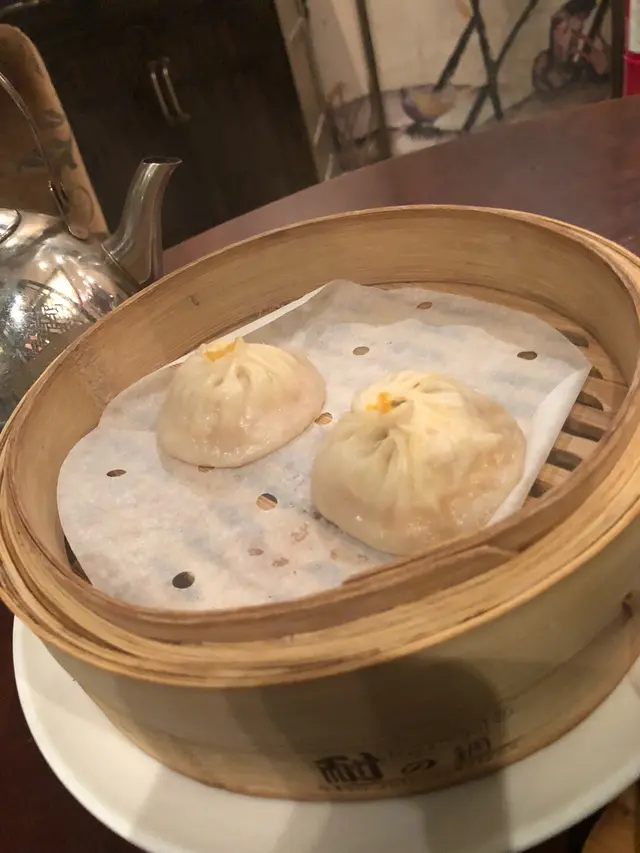 蟹粉小籠包