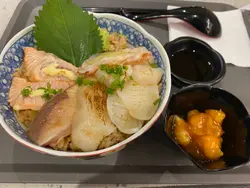 火炙魚生丼