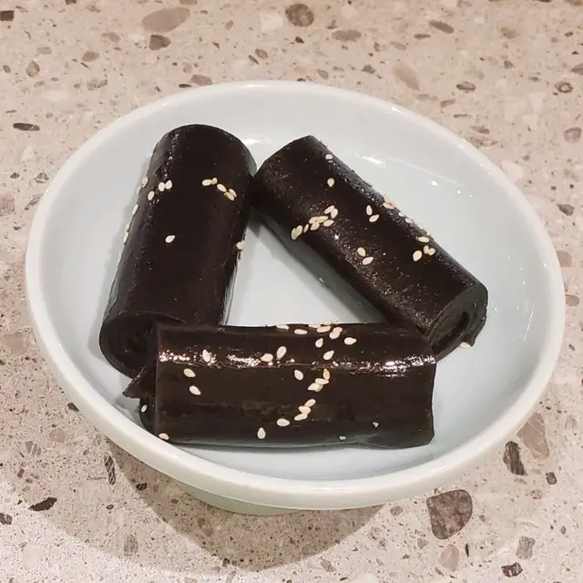 芝麻味香濃，飽吐感十足！形狀真的很像菲林🎞，有趣啊！
