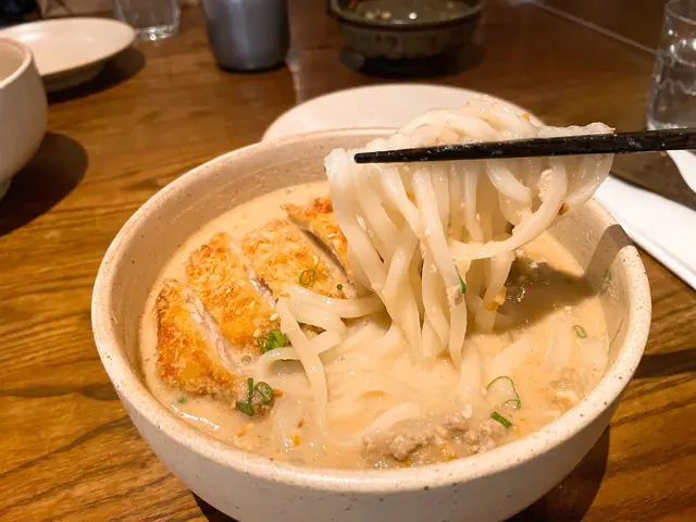 吉列豬排擔擔稻庭烏冬