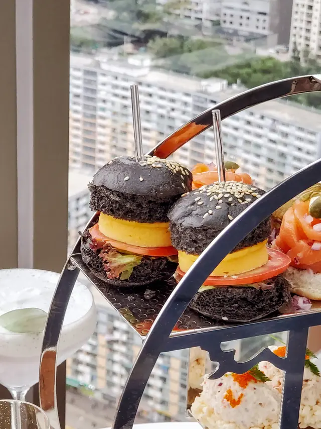  竹炭包·松露玉子燒