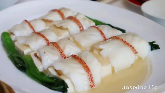 雲腿鮮姬松茸星斑蒸豆腐