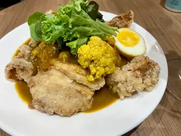 日式咖哩唐揚炸雞飯