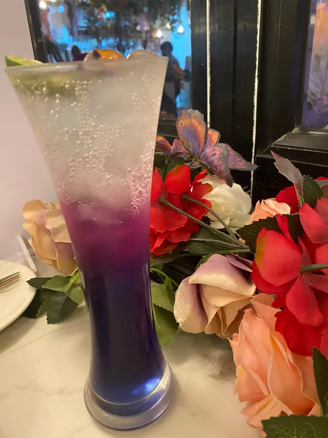 碟豆花青檸梳打