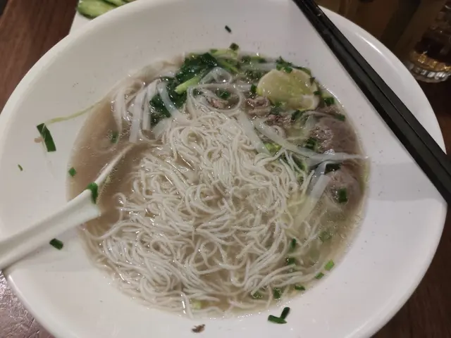 碳燒豬肉伴越南檬粉