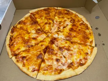 Four  cheese  pizza