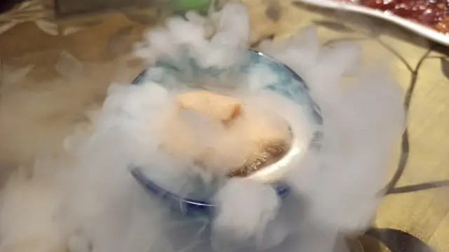 冰鎮花雕5頭南非鮑魚