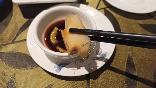 冰鎮花雕5頭南非鮑魚