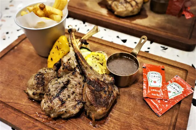 炭烤紐西蘭羊扒