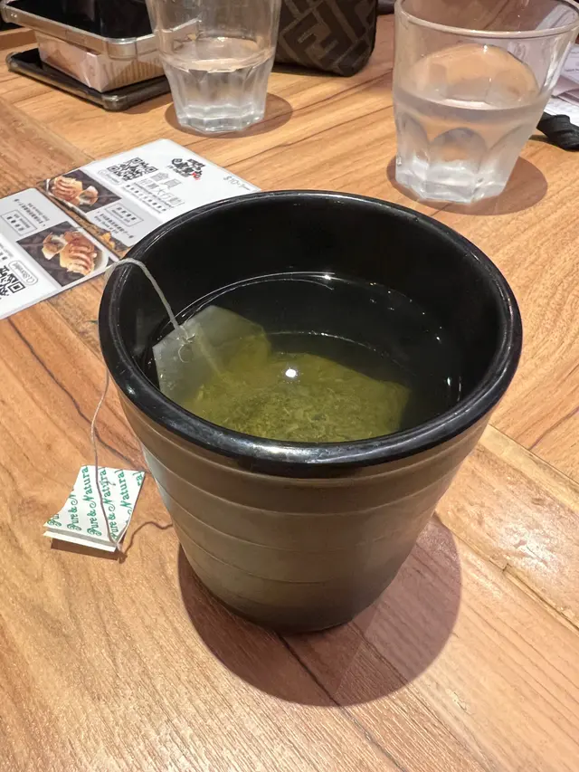 由於太濟所以嗌左杯茶